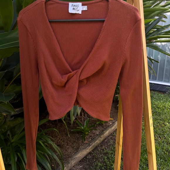 Connie Top Brown - Princess Polly - Picture 2 of 5